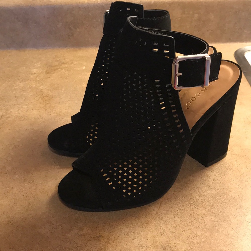 Black felt heals